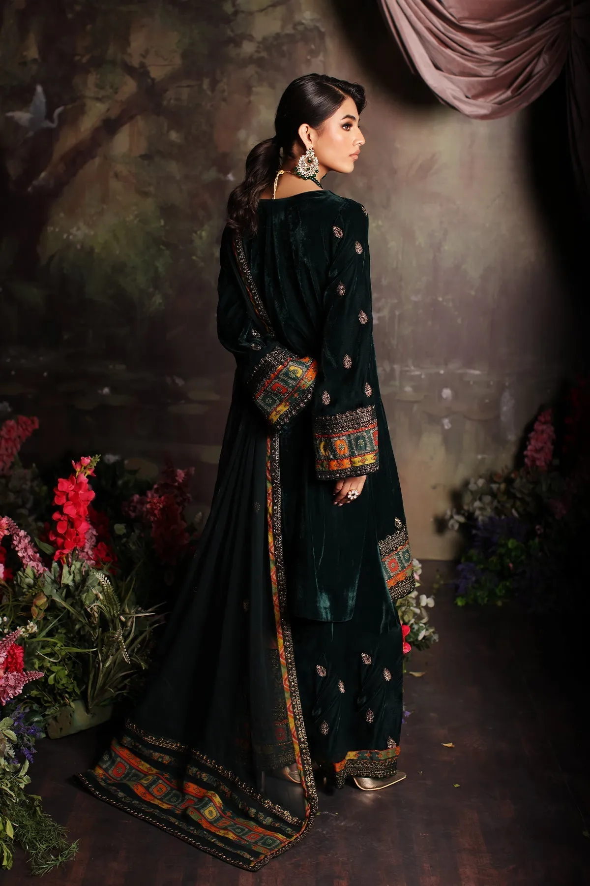 Charizma Signora Embroidered Velvet Winter Collection CVT3-02